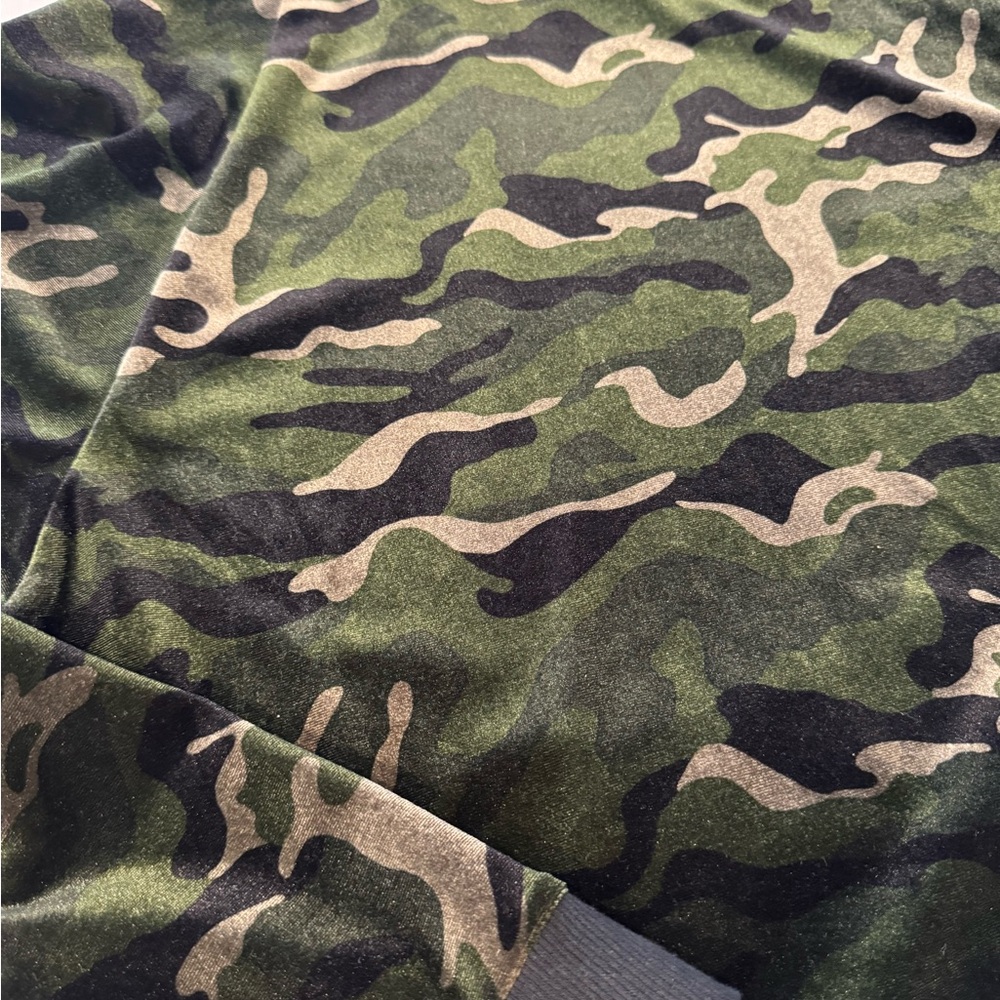 PAM & GELA Velvet Camo Hooded Sweatshirt - Picture 9 of 9